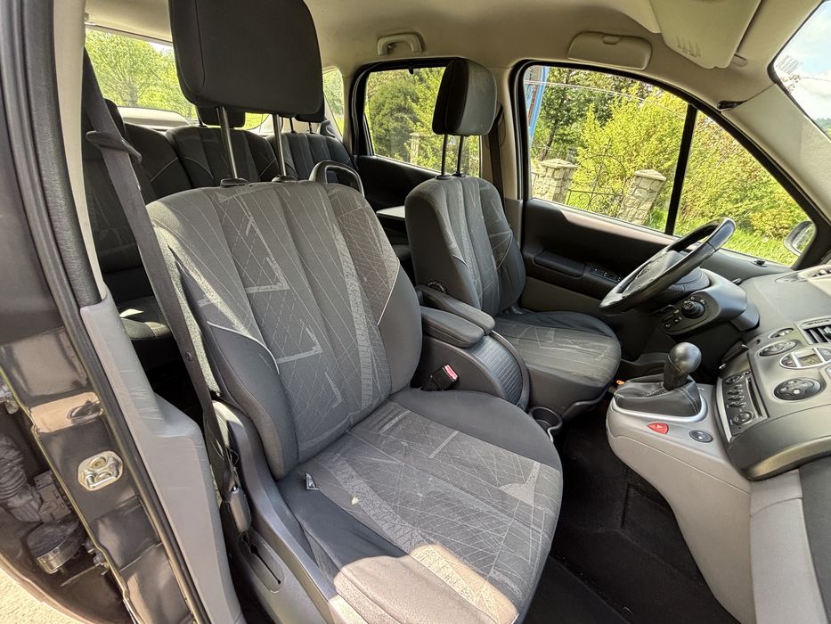 Renault Scenic Автомат 1,6 бензин