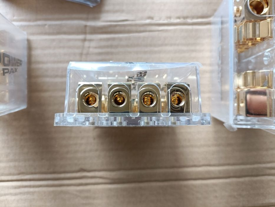 Oprawa bezpieczników agu car audio oprawka