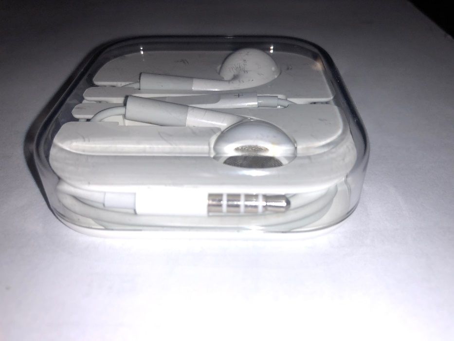 Słuchawki Apple EarPods MB770G/A z pilot i mikrofonem–oryginalne, nowe