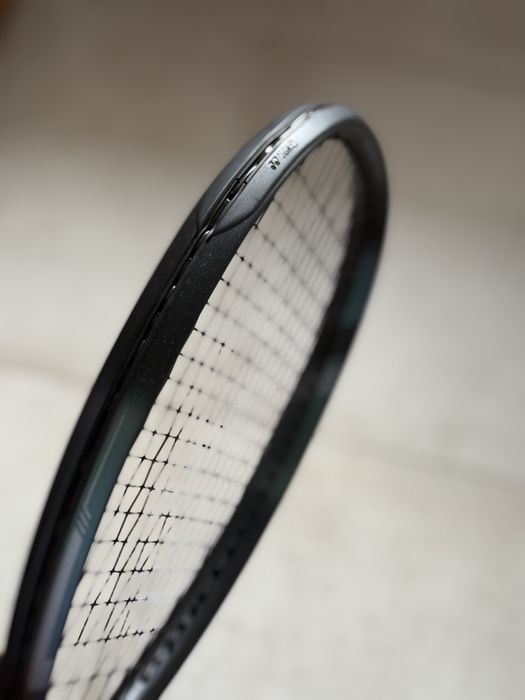 Nowa rakieta Yonex Ezone 100L Black G1 z naciągiem Gamma iO 1.24