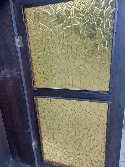 Szafka witrynka z obudowy starego zegara 1930r miodowe szkło E198