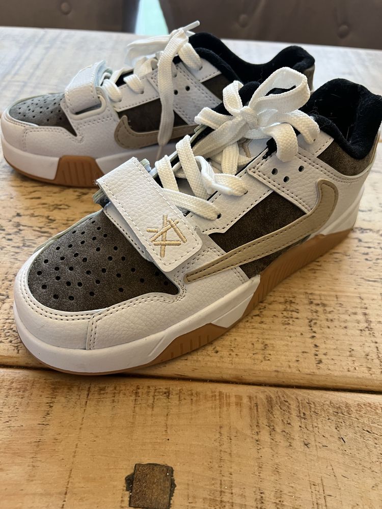 Jordan Jumpman  adidasy r 40( dla mnie 39)