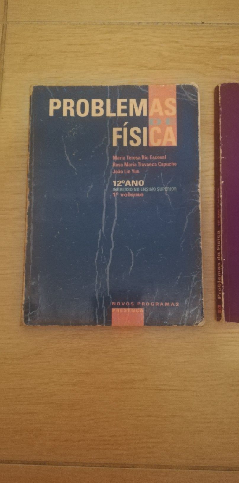 2 livros exercícios física 12 ano