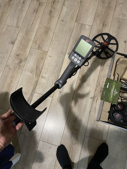 Еквінокс 800 металодетектор Minelab EQUINOX 800 металошукач