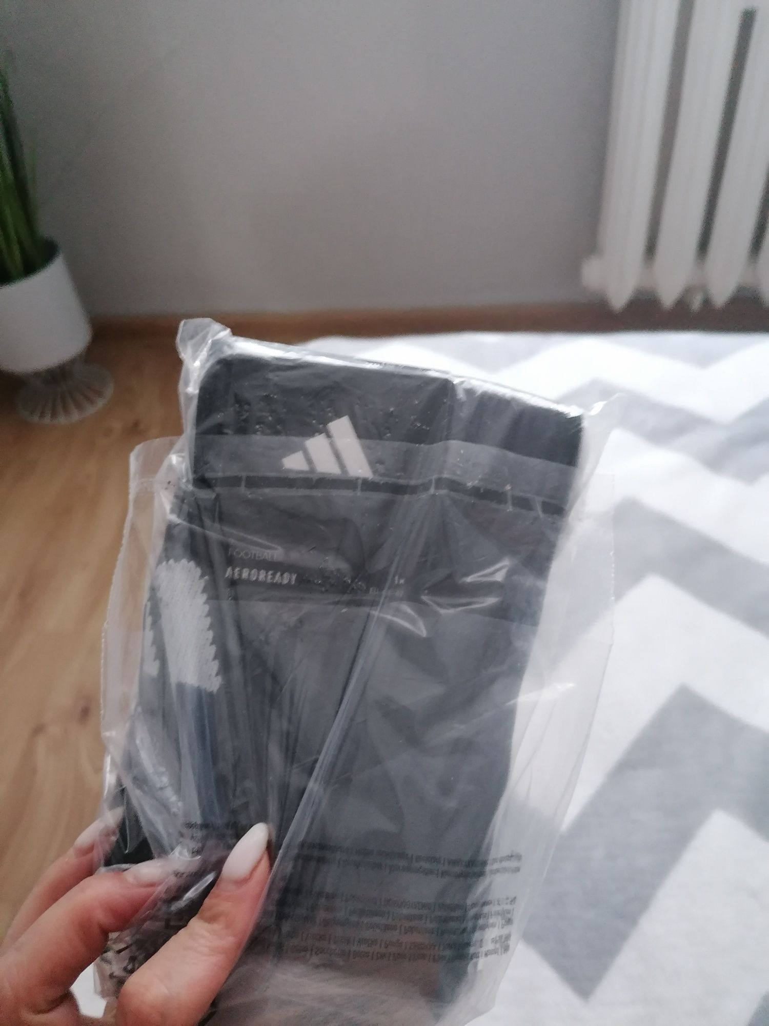 Sprzedam getry piłkarskie adidas