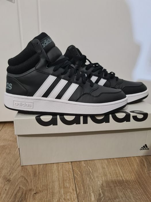 Adidas HOOPS 3.0 MID