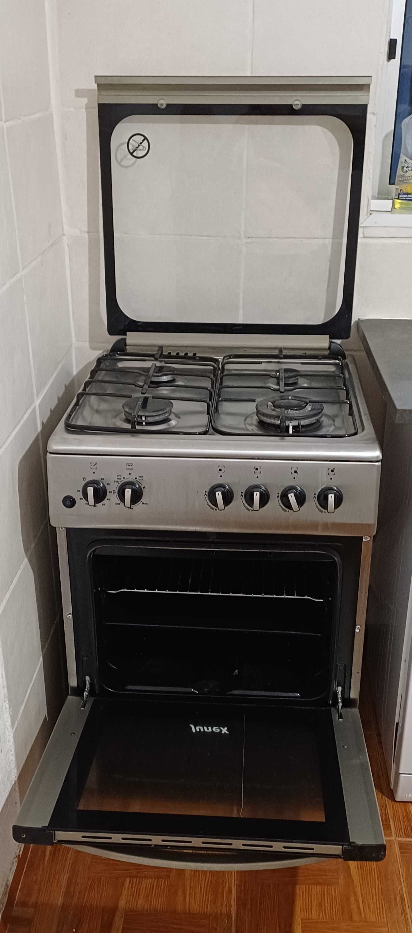Forno a gás usado
