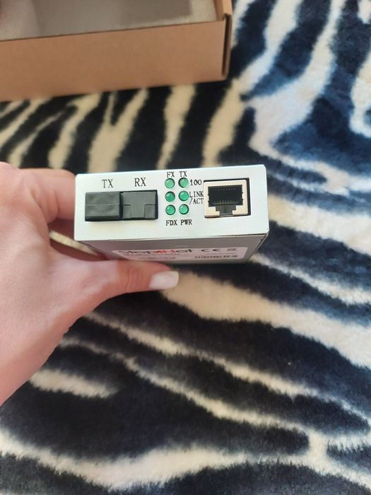 Продам медиаконвертер 1550 и 1310