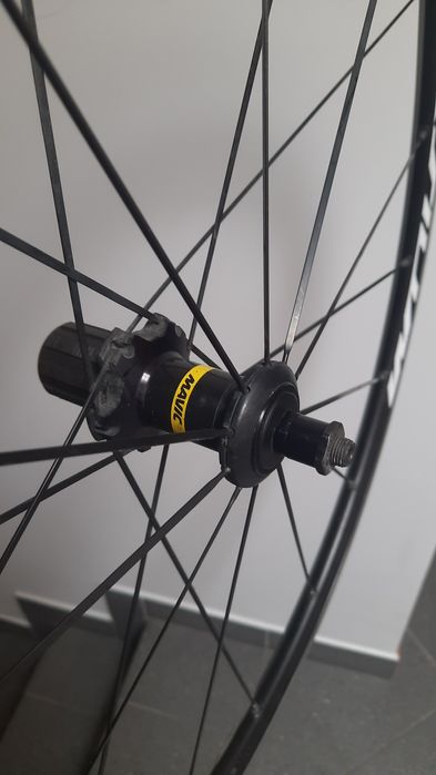 Piasta mavic aksium tylna 8/9/10/11s 11rz tył