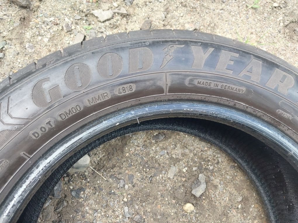 Goodyear EfficientGrip Performance 225/55R17 97 W