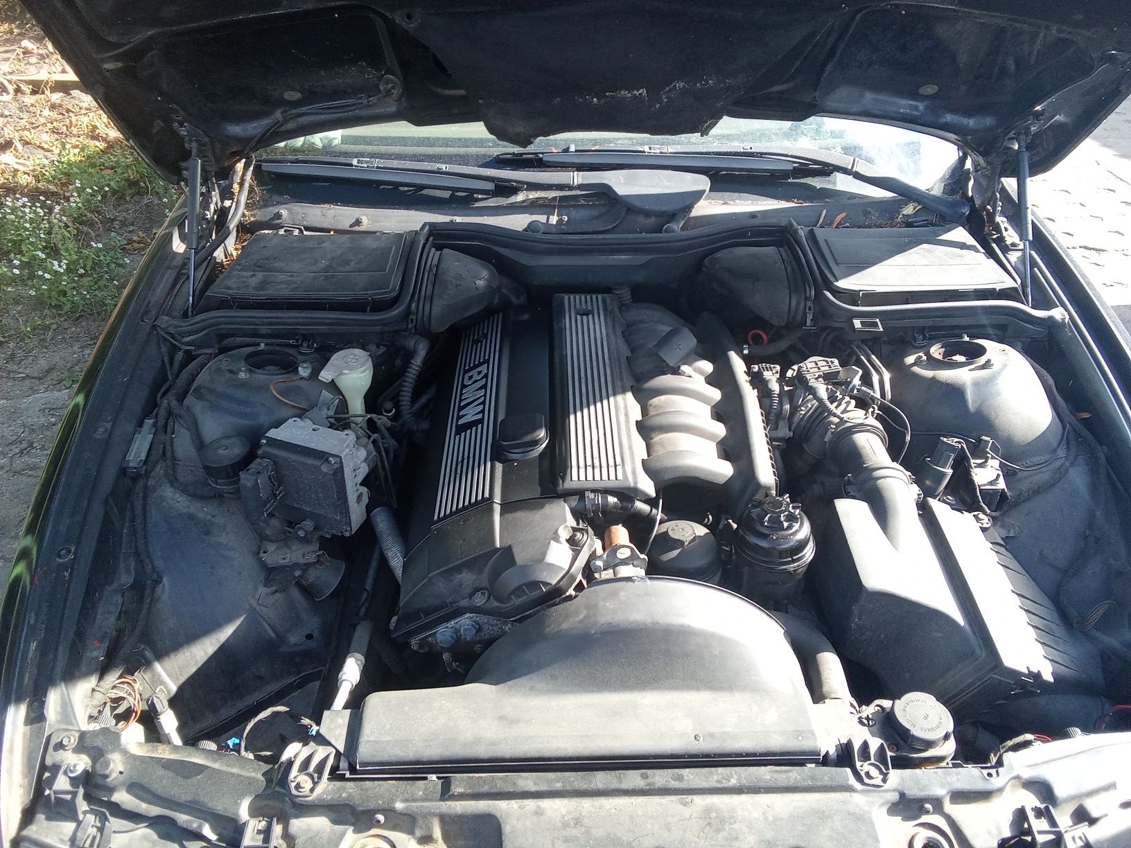 BMW E39 2.0i części