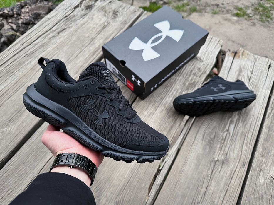 Мужские кроссовки Under Armour Charged Assert 10 3026175-004 черные