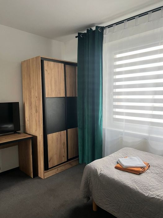 Noclegi kwatery z dowozem do magazynow pracownicze A2 okolice Świebodz