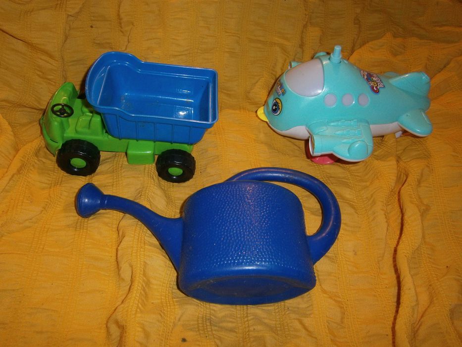 Песочница. из трех единиц набора.