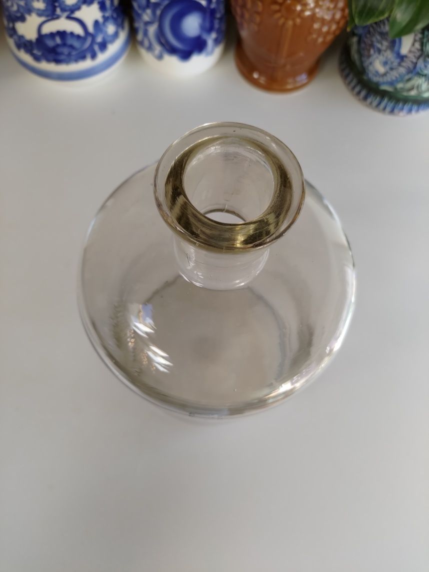 Duża butla szkło laboratoryjne