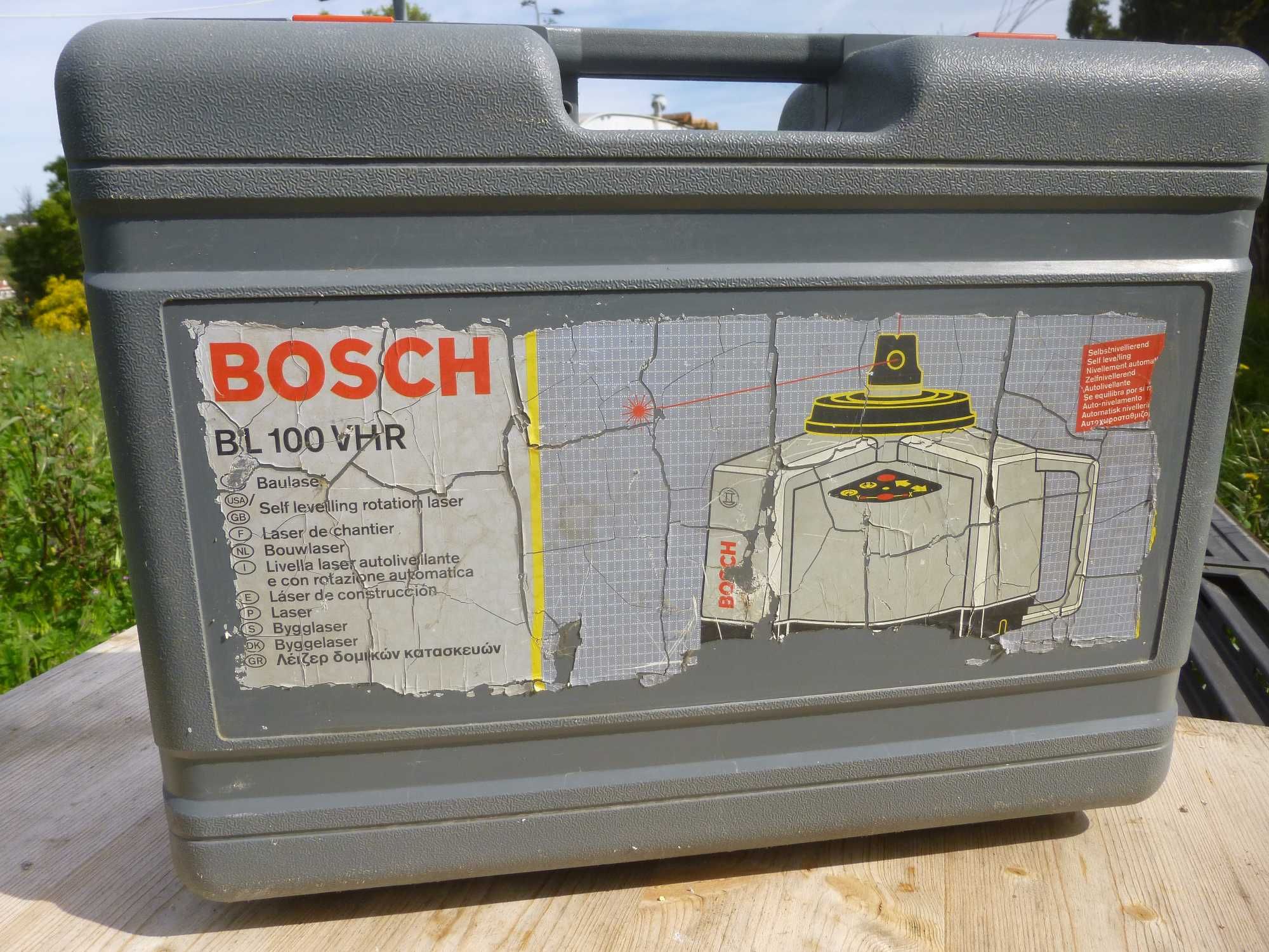 Laser profissional BOSCH com tripé