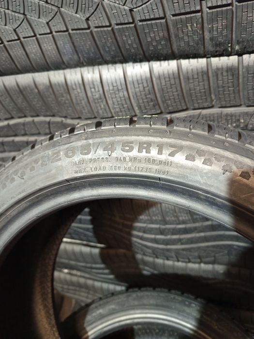 205/45R17 Dunlop SpWinterSport4D