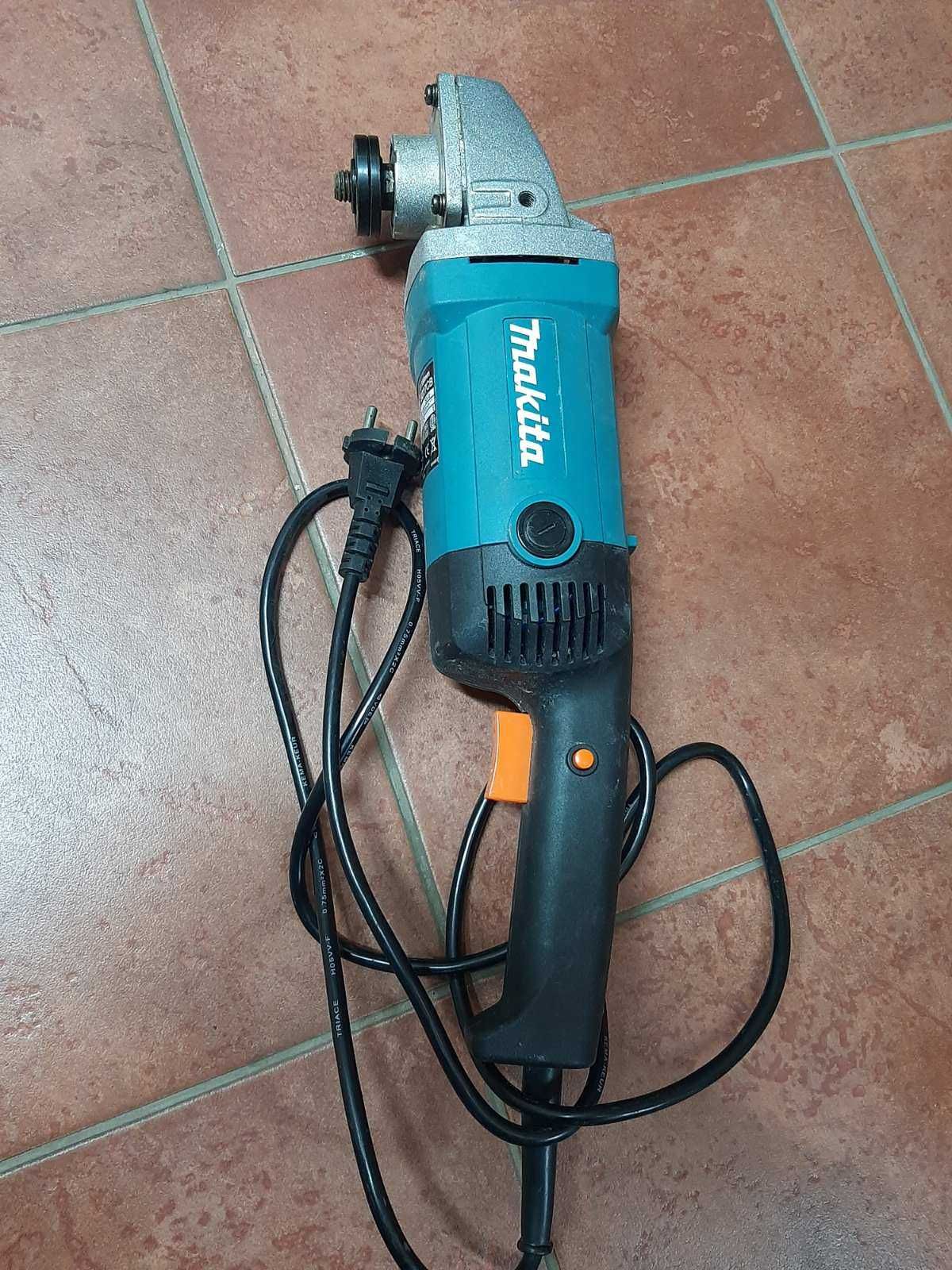 Болгарка MAKITA 9227CB 180mm