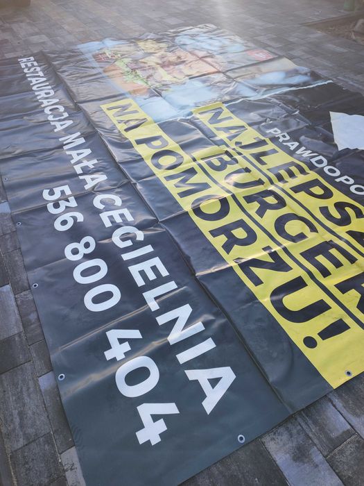Sprzedam plandekę baner reklamowy 3 m na 4 m