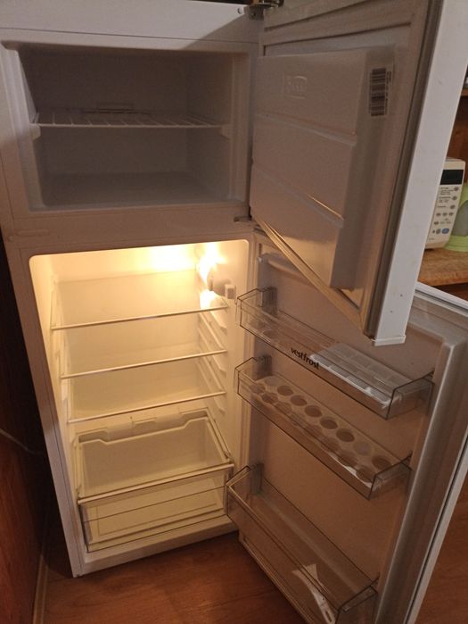 Холодильник Vestfrost CX263W