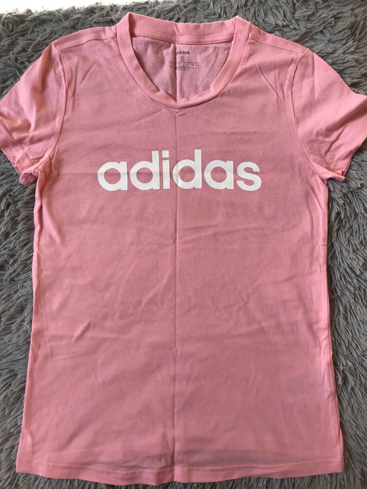 Koszulka adidas różowa