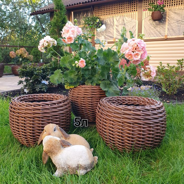 Плетені кашпо з ротангу ручної роботи