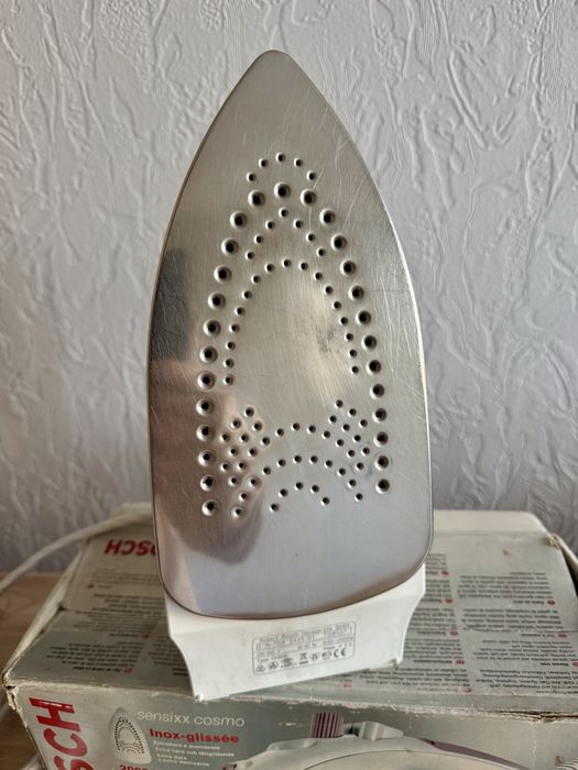 Утюг Bosch Sensixx Cosmo