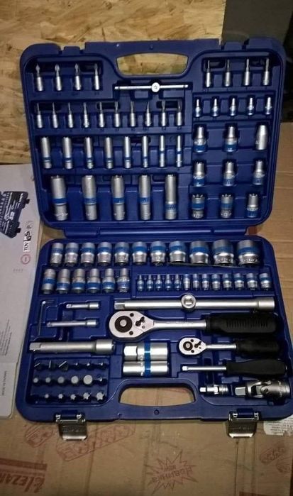 Набір інструментів