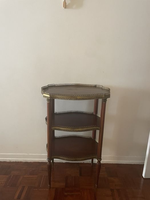 Mesa estilo império
