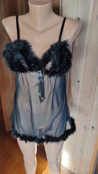 Черный прозрачный секси пеньюар с пухом на тонких бретельках Secret