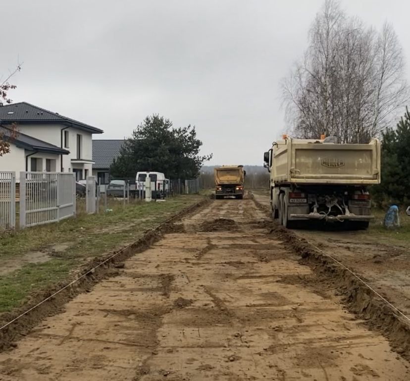 minikoparka koparko - ładowarka koparka wywrotka transport rozbiórki