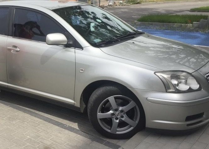 Toyota Avensis 2003 SPRAWNY koła letnie zimowe części