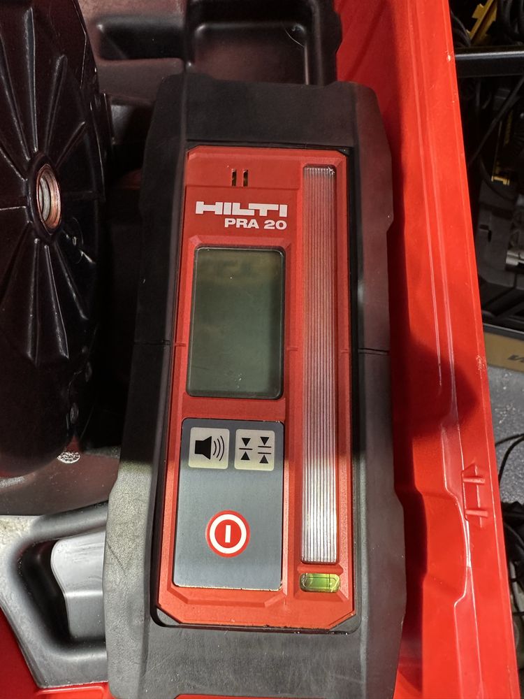 Лазерний ротаційний нівелір Hilti PR 2 HS A12 лазерний рівень хілті пр