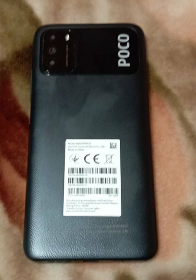 Телефон Xiaomi Poco m3