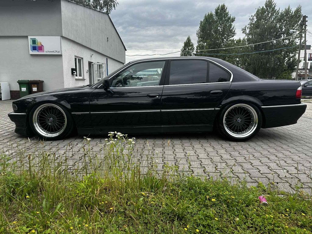 BMW E38 M60b40 Turbo | Air Ride | Manual
