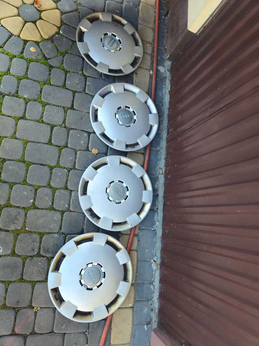 16 Kolpaki Audi oryginalne nieuszkodzone