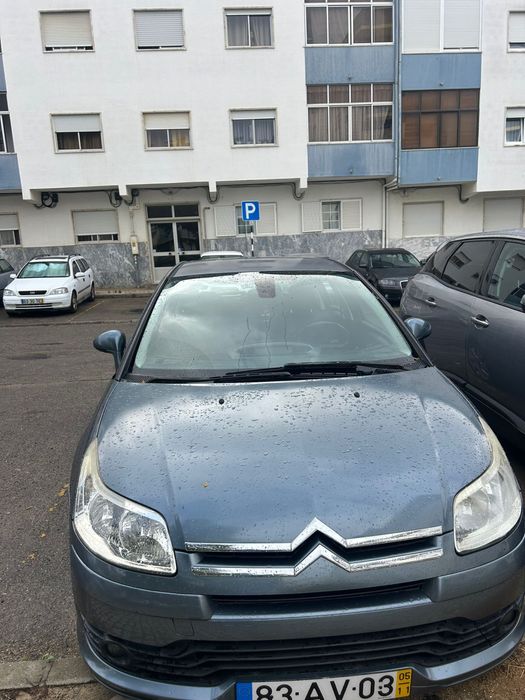 Citroën c4  3500€
