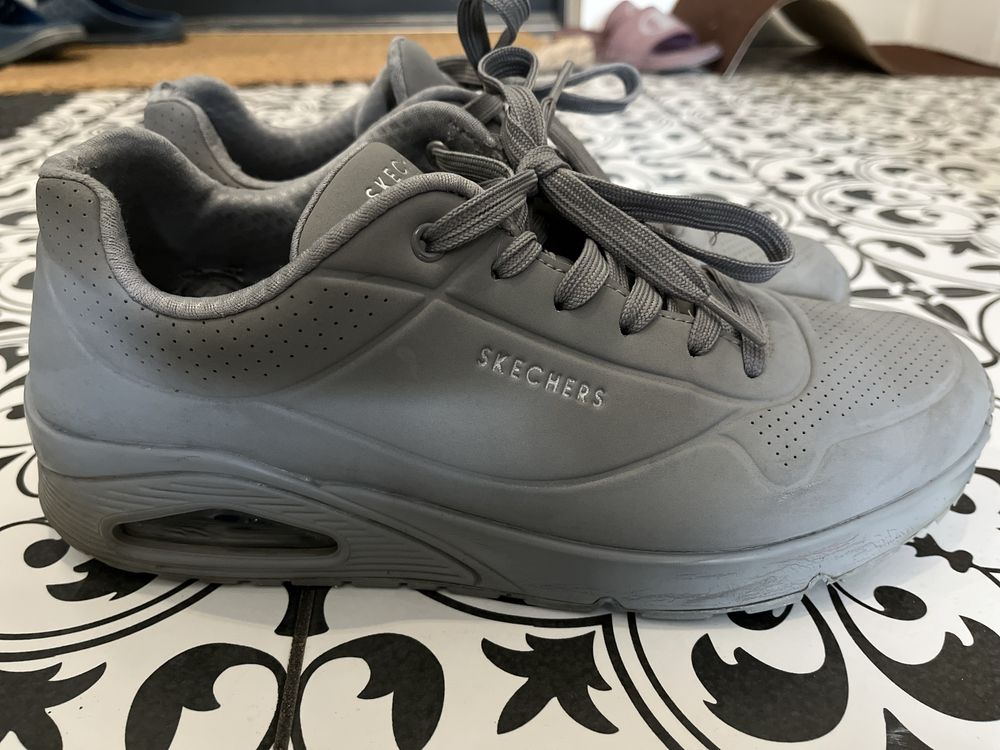 Buty sneakersy Skechers r. 43