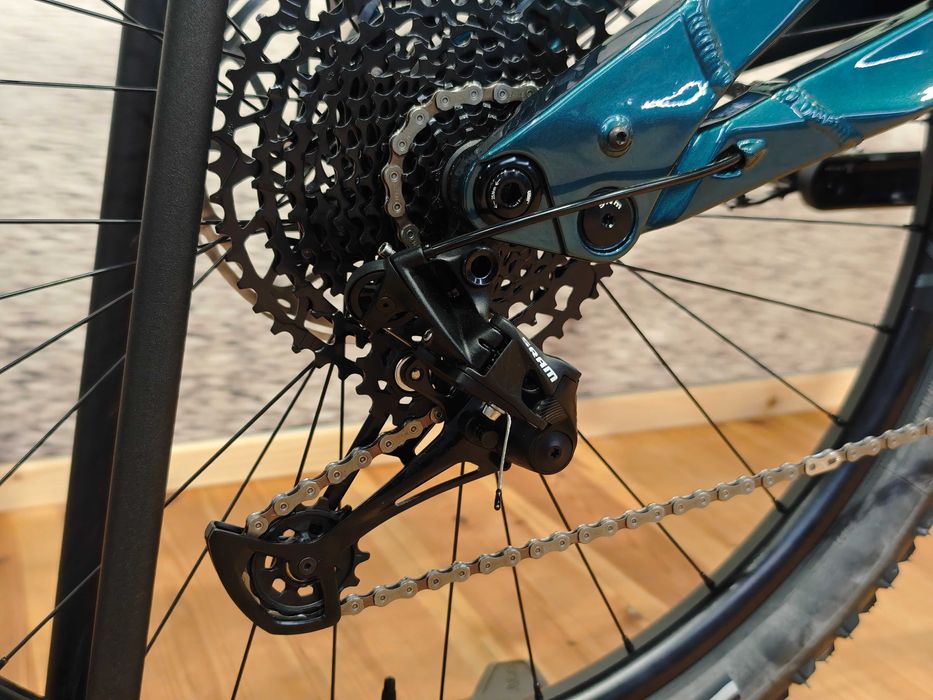 Nowy rower elektryczny Bianchi E-VERTIC FX-Type 9.1 Bosch 800Wh