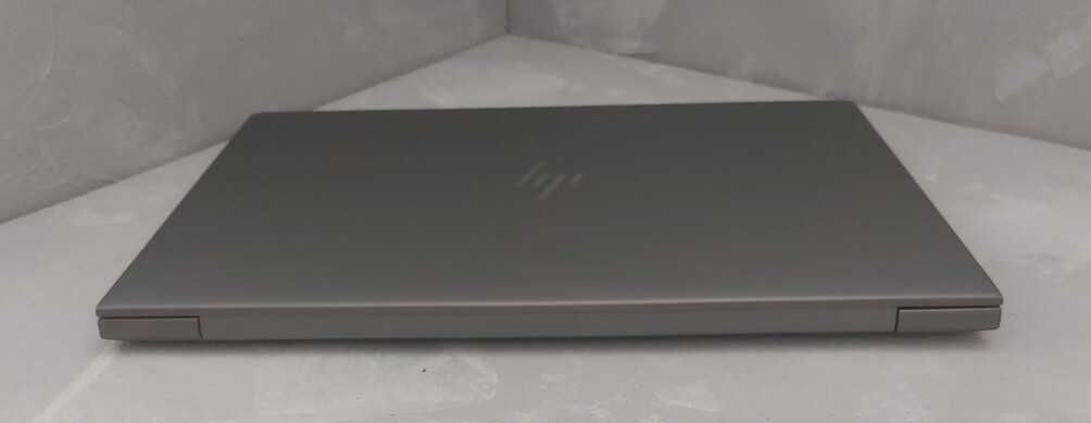 HP Zbook 15 -  i7-8550U / 16 GB / 512 SSD