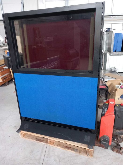 Mesas e biombos para escritorio