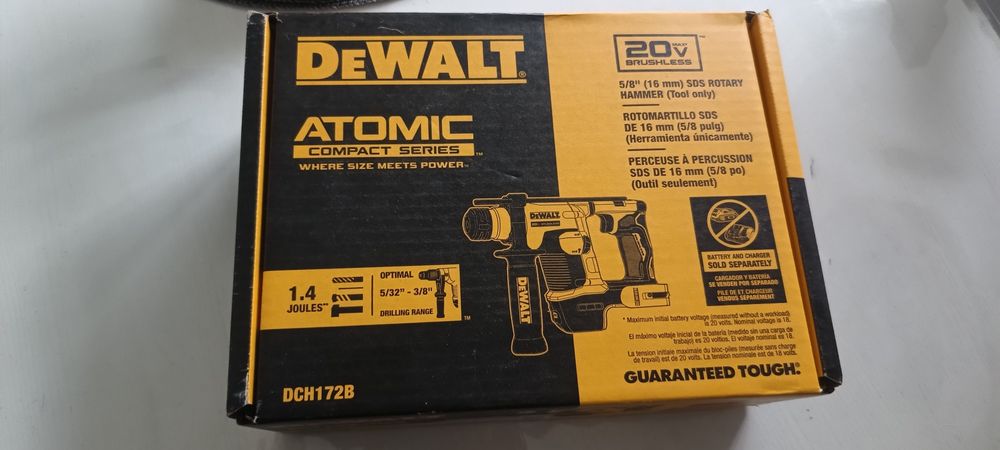Перфоратор DeWalt DCH172B