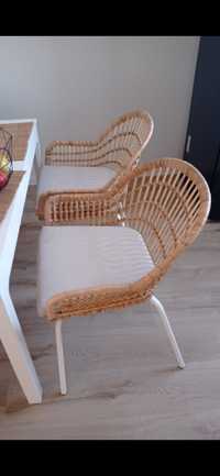 Poduszka poduszki Norna na krzesło Nilsove Ikea z rantem i rzepem