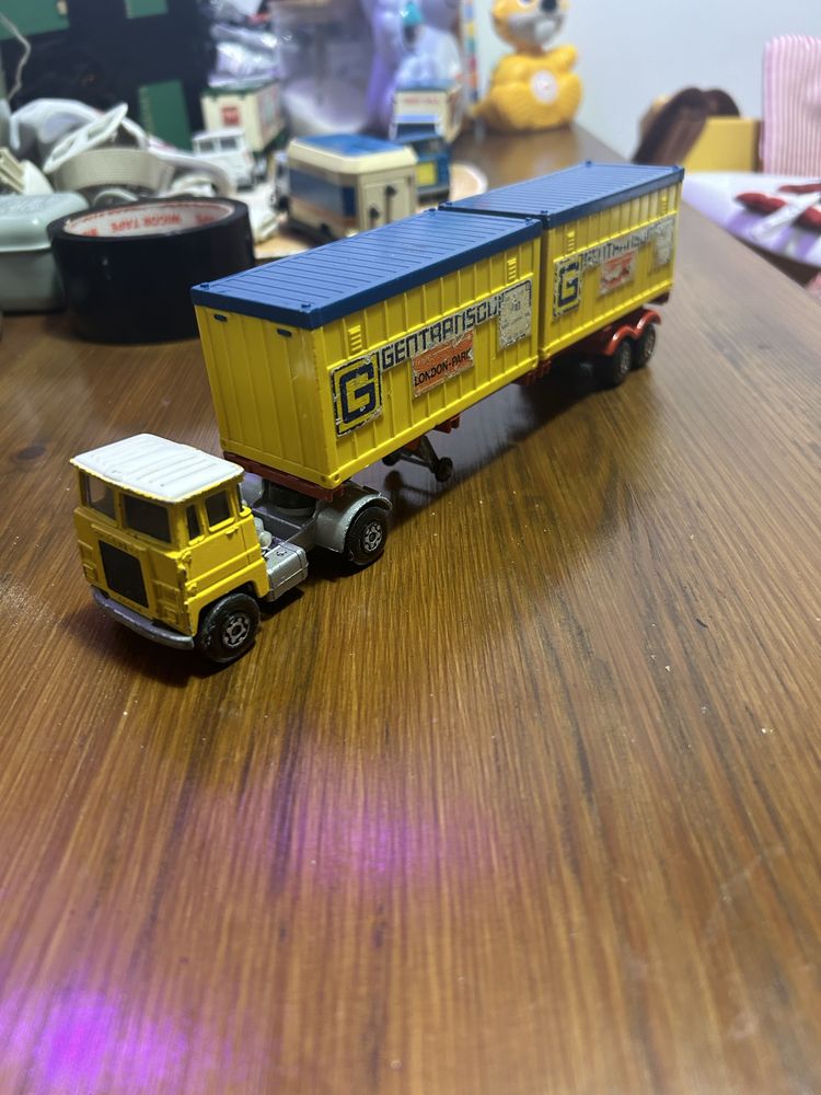 Matchbox Scammell Container Truck GENTRANSCO