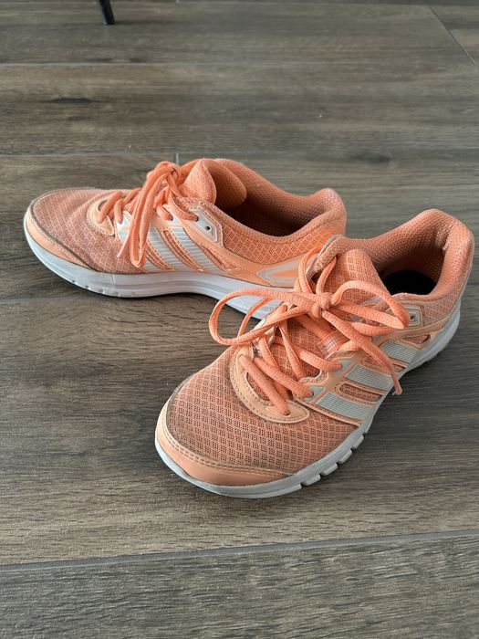 Buty sportowe adidas damskie