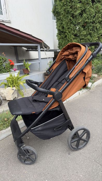 Прогулянковий візочок дитячий carrello bravo 2024