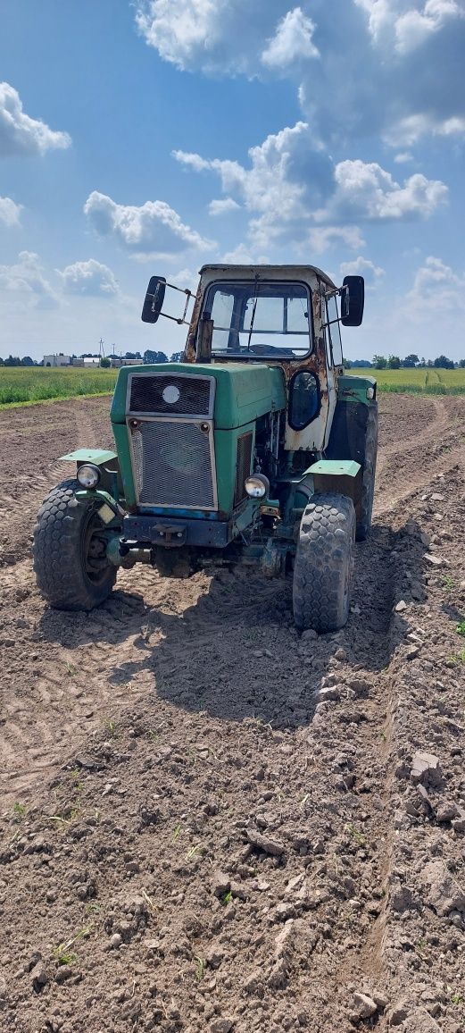 Ciągnik Rolniczy Fortschritt zt 303,cena  2zł/kg