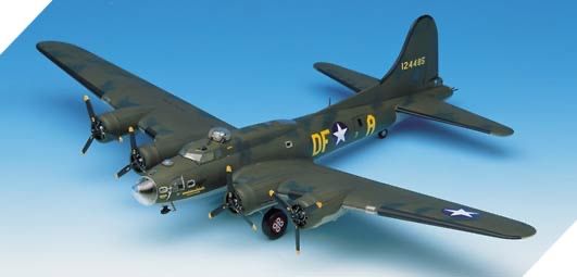 Academy 12495 samolot B-17F Memphis Bell