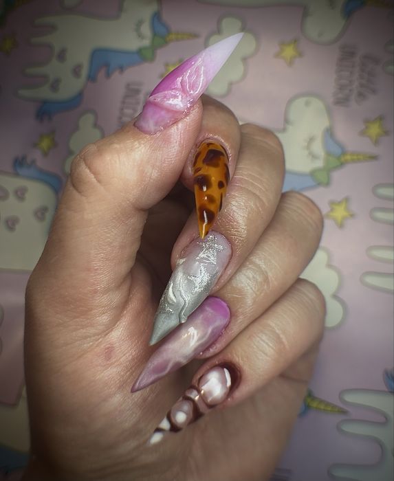 manicure i pedicure hybrydowy