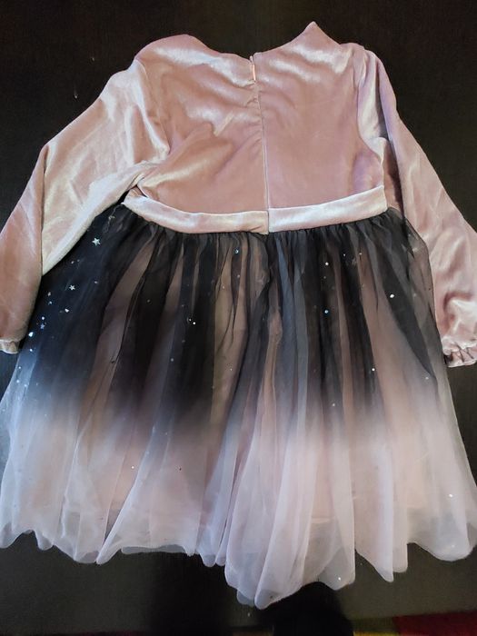 Sukienka na uroczystość